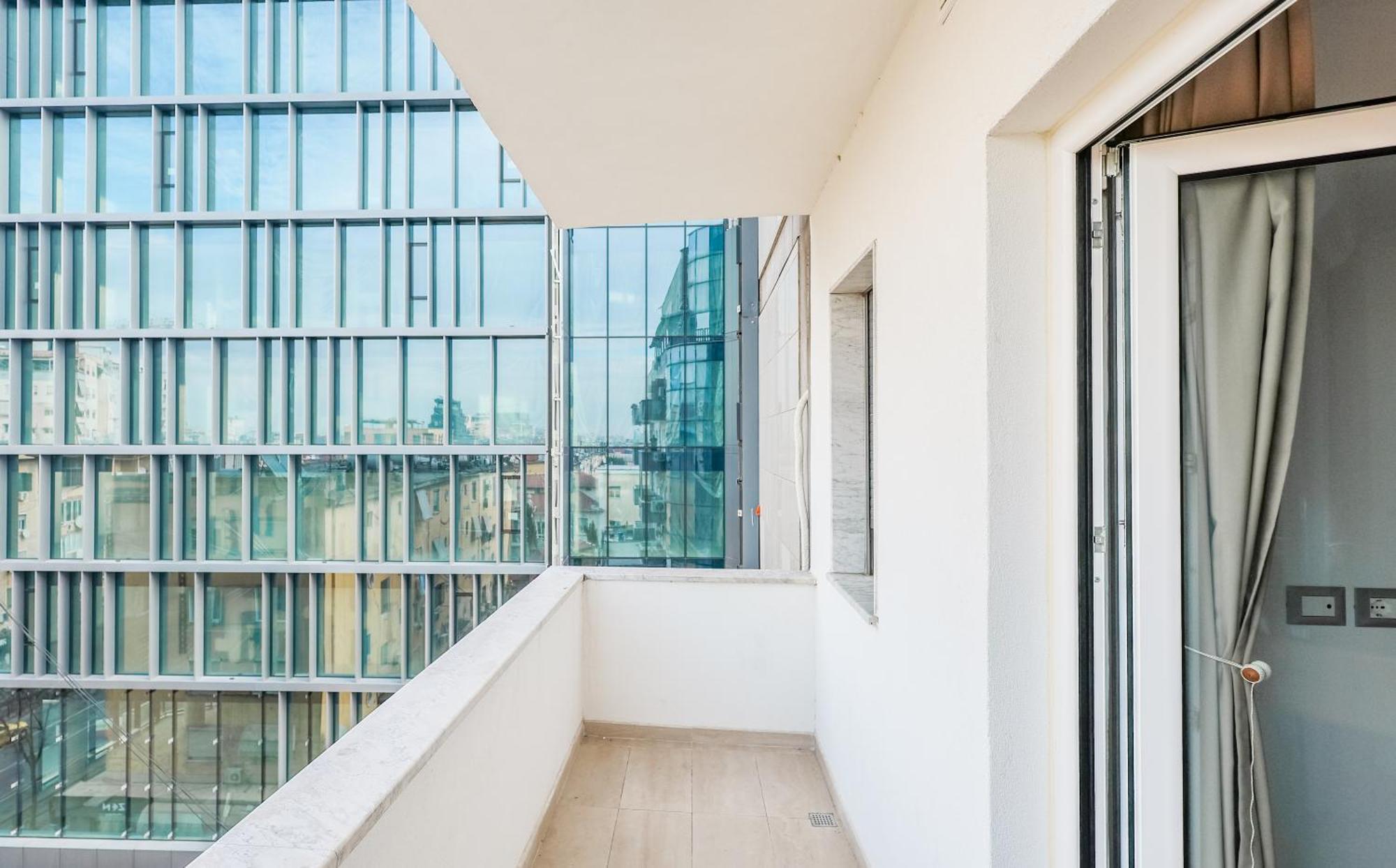 Premium Apartment In The Center Tirana Exterior foto